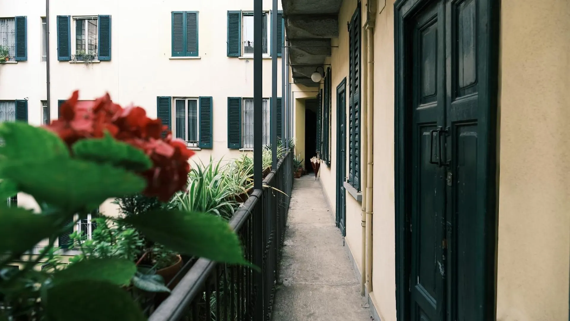 アパート Comecasa Studio Vicino Stazione Centrale ミラノ イタリア